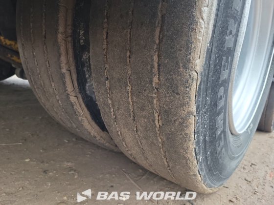 TRAX 低架半挂车