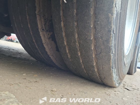 TRAX 低架半挂车