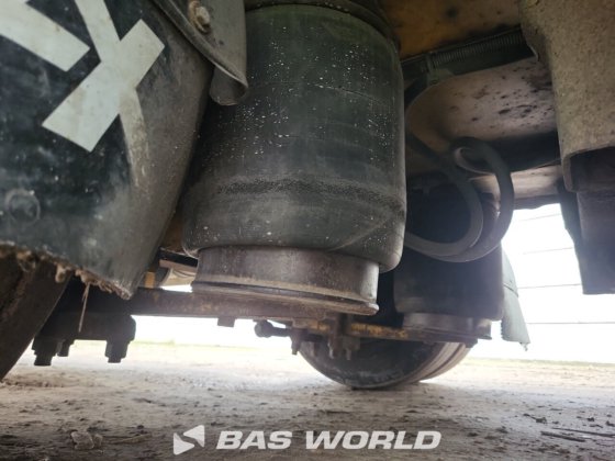 TRAX 低架半挂车