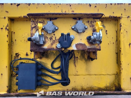 TRAX 低架半挂车