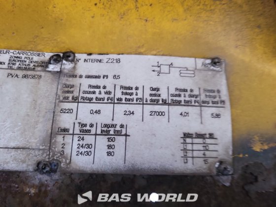 TRAX 低架半挂车