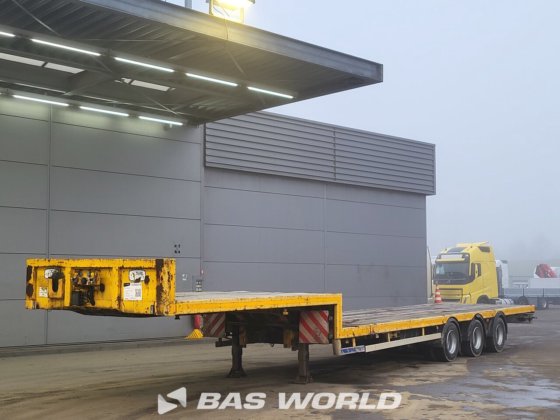 TRAX 低架半挂车