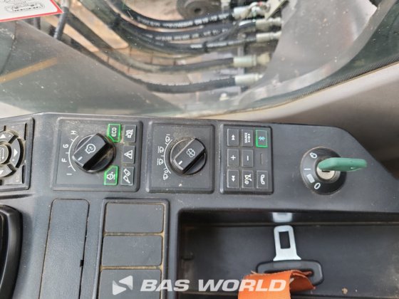 沃尔沃 EC220 E L 履带式挖掘机