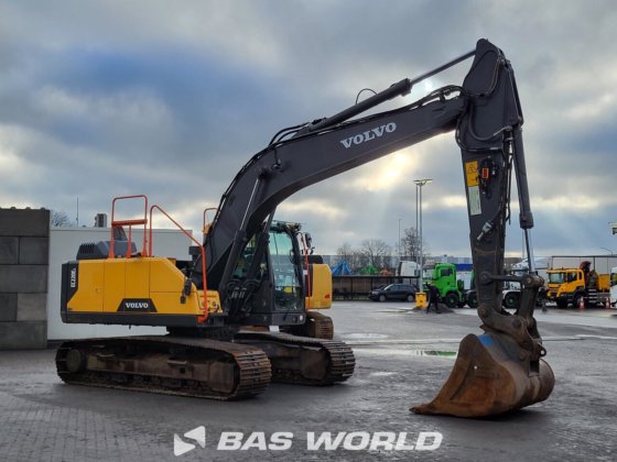 沃尔沃 EC220 E L 履带式挖掘机