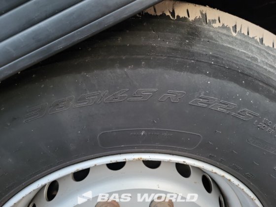 Krone 帘式半挂车