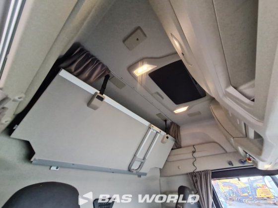 依维柯 S-Way 490 4X2 牵引车组