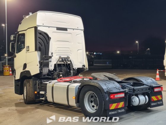 雷诺 T 520 4X2 拖拉机组