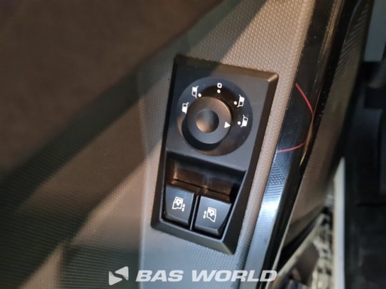 雷诺 T 520 4X2 拖拉机组