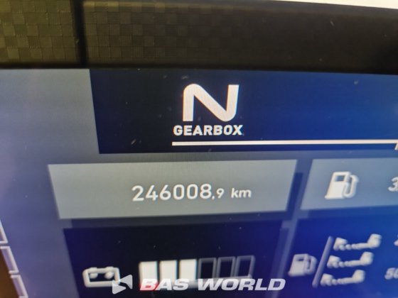 雷诺 T 520 4X2 拖拉机组