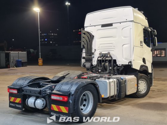 雷诺 T 520 4X2 拖拉机组