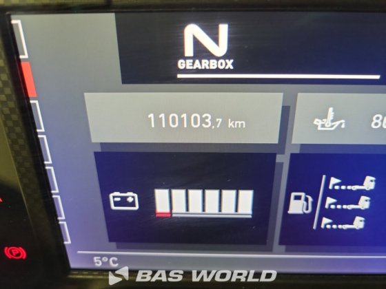 雷诺 T 520 4X2 拖拉机组