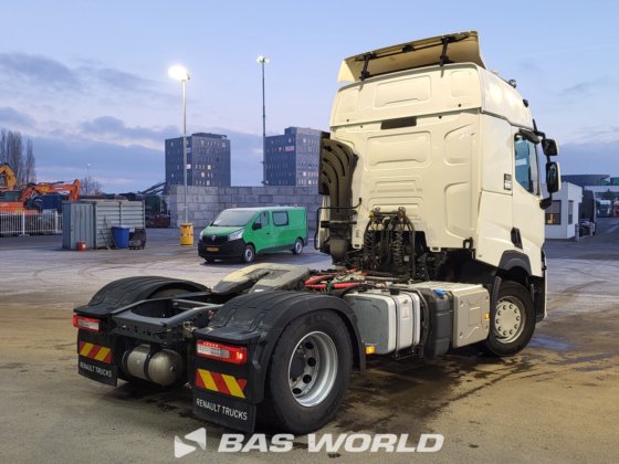 雷诺 T 520 4X2 拖拉机组