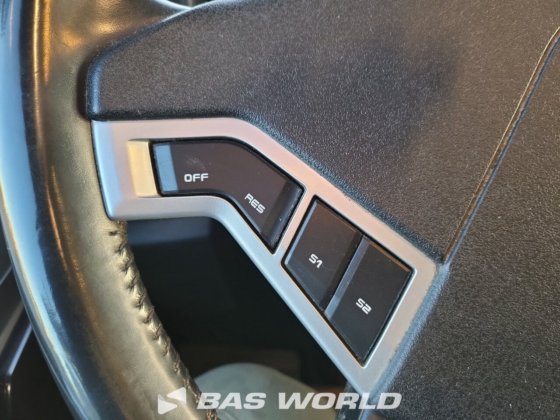 ルノー T 520 4X2 トラクターユニット