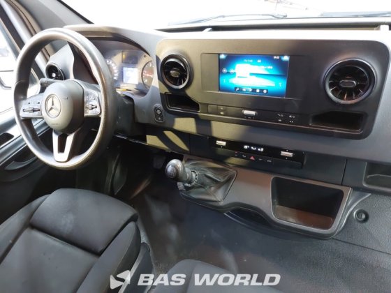 メルセデス スプリンター 311 CDI クローズド・ボックス・バン