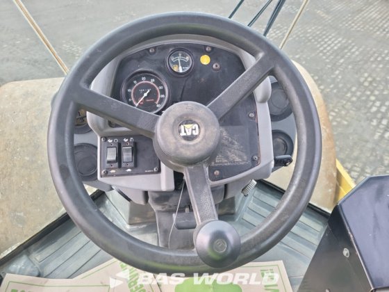 Caterpillar CS563 E Single drum