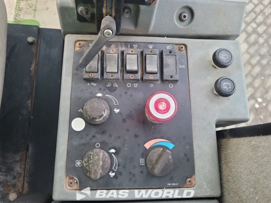 Caterpillar CS563 E Single drum