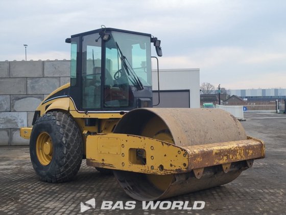 Caterpillar CS563 E Single drum