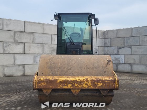 Caterpillar CS563 E Single drum