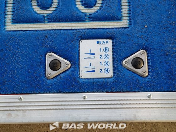 ボルボ 4X2 冷蔵トラック