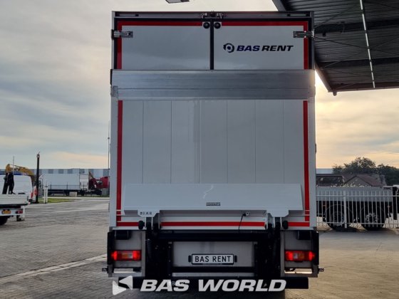 ボルボ 4X2 冷蔵トラック