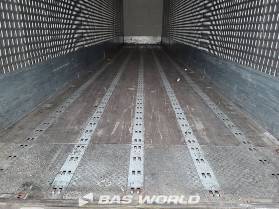 Talson 封闭箱式半拖车