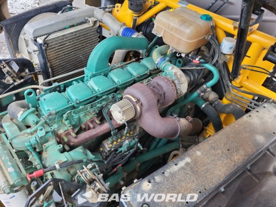 沃尔沃 A25 D 自卸车