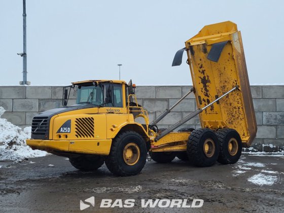 沃尔沃 A25 D 自卸车