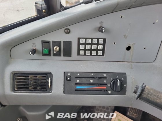 沃尔沃 A25 D 自卸车