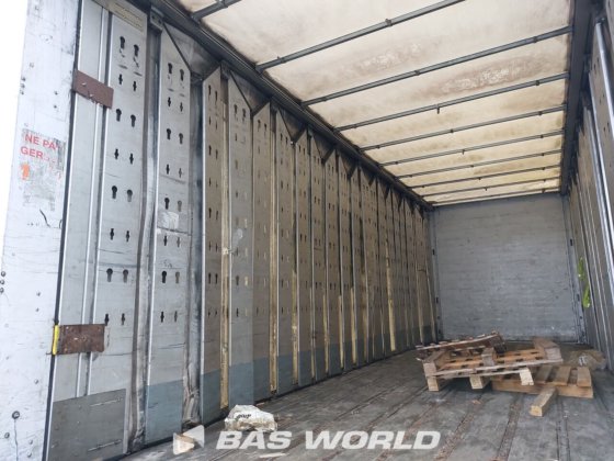 ルノー・ミドラム 270 4X2 リブナー カーテンライダー