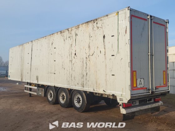 クナペン・ウォーキング・フロア