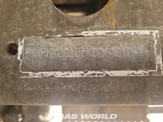 クナペン・ウォーキング・フロア