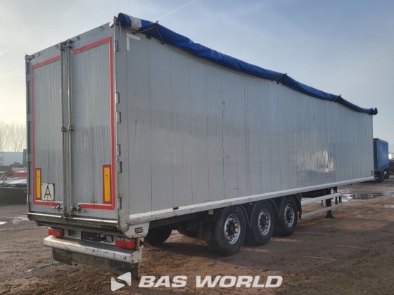 クナペン・ウォーキング・フロア