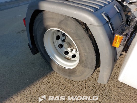 斯堪尼亚 R450 4X2 牵引车组