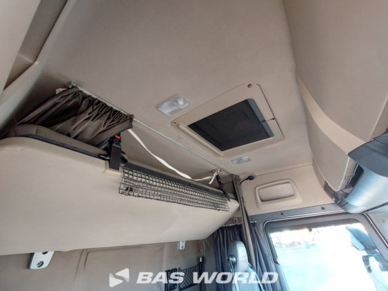 斯堪尼亚 R450 4X2 牵引车组