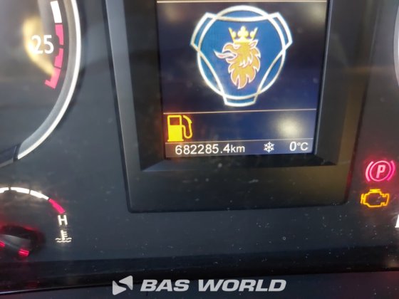 斯堪尼亚 R450 4X2 牵引车组