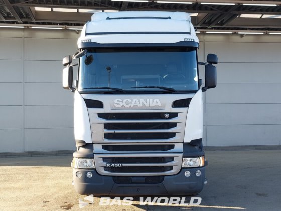 斯堪尼亚 R450 4X2 牵引车组