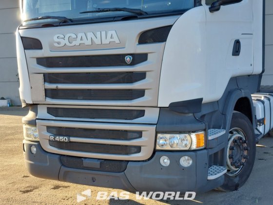 斯堪尼亚 R450 4X2 牵引车组