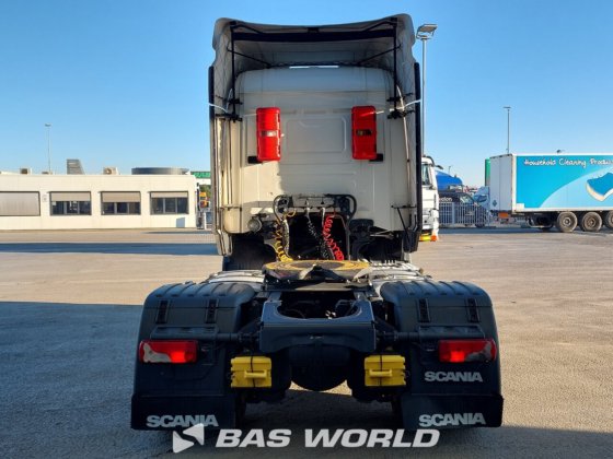 斯堪尼亚 R450 4X2 牵引车组