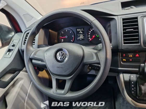 フォルクスワーゲン トランスポーター 150PK クローズドボックスバン