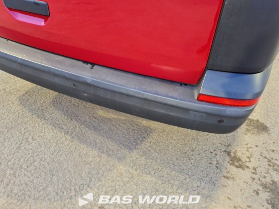 フォルクスワーゲン トランスポーター 150PK クローズドボックスバン