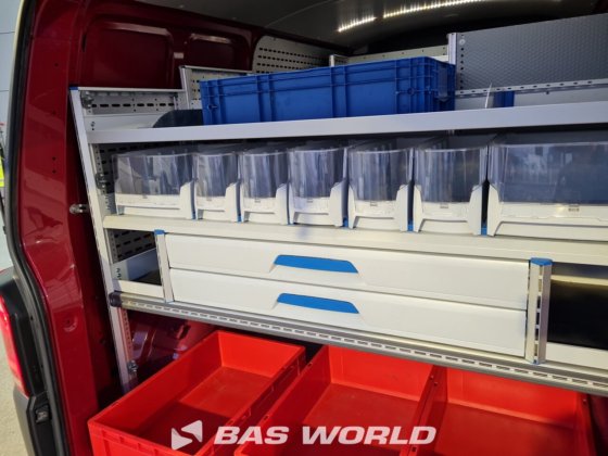 フォルクスワーゲン トランスポーター 150PK クローズドボックスバン