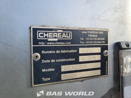 チェロー冷凍セミトレーラー