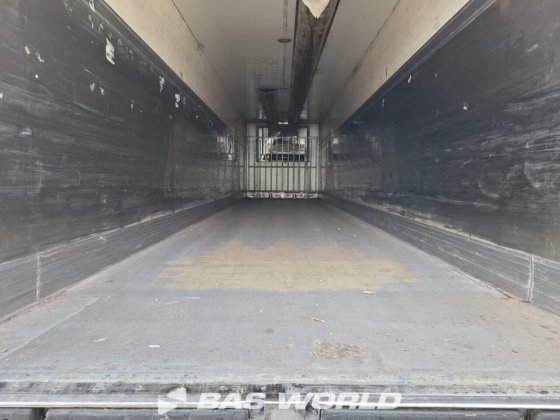 チェロー冷凍セミトレーラー