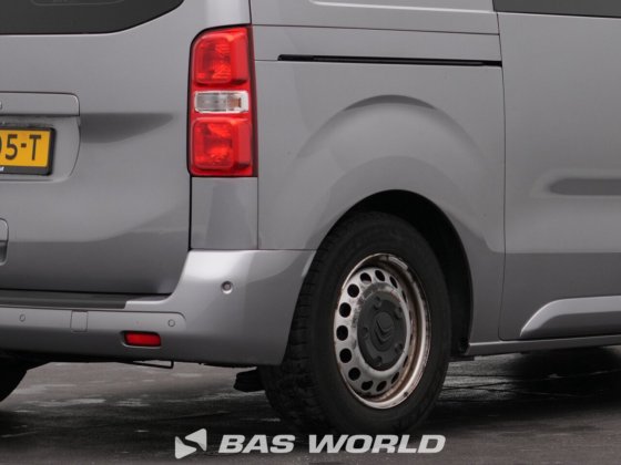 雪铁龙 Jumpy 177pk 封闭箱式货车