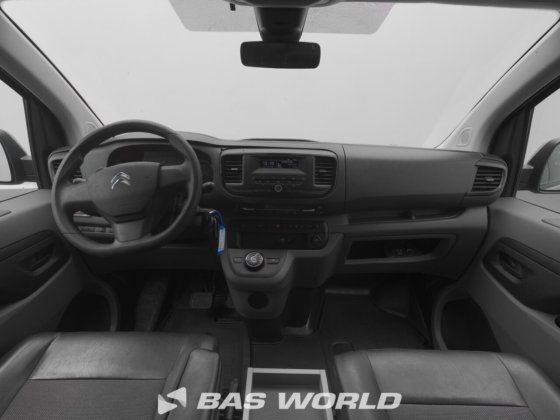 雪铁龙 Jumpy 177pk 封闭箱式货车