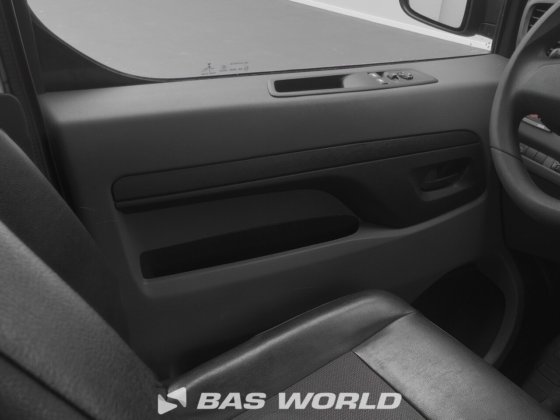 雪铁龙 Jumpy 177pk 封闭箱式货车