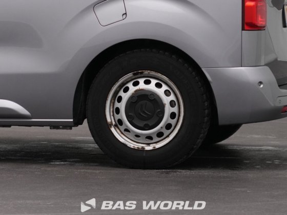 雪铁龙 Jumpy 177pk 封闭箱式货车