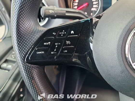 メルセデス スプリンター 317 CDI クローズド・ボックス・バン