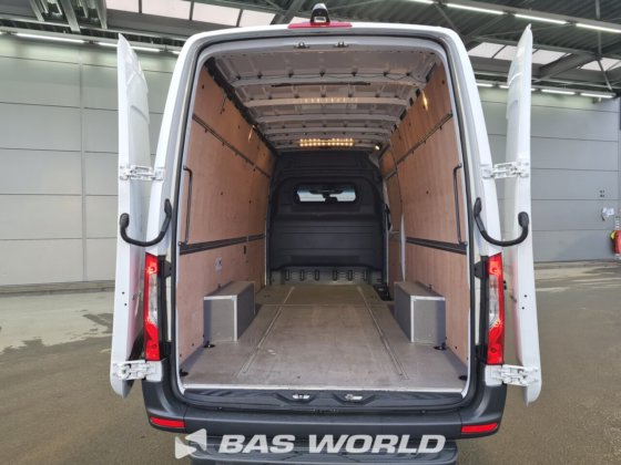 奔驰 Sprinter 317 CDI 封闭箱式货车