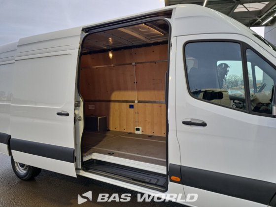 奔驰 Sprinter 317 CDI 封闭箱式货车